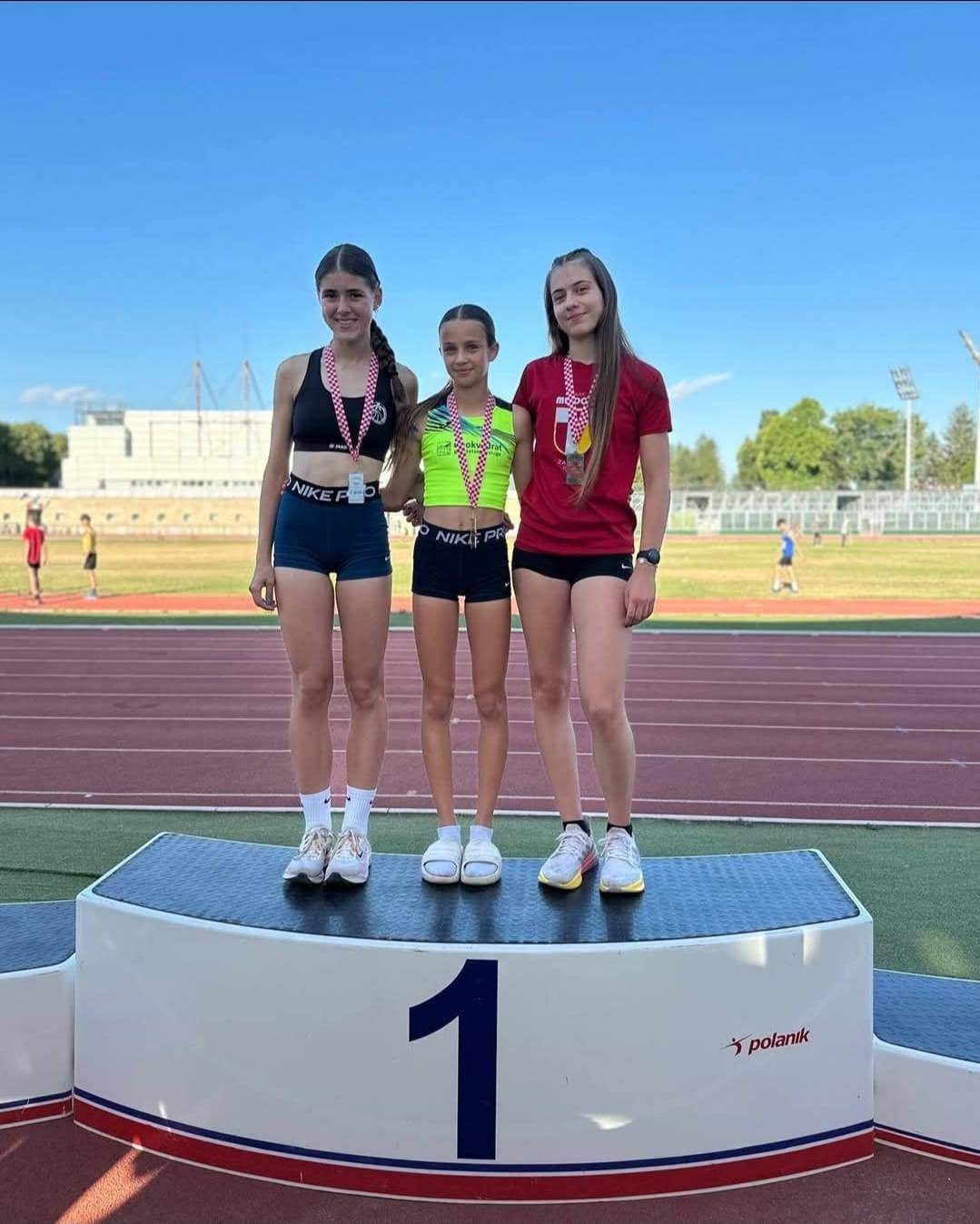 616492709_1446847350562654_3818027623864977420_n